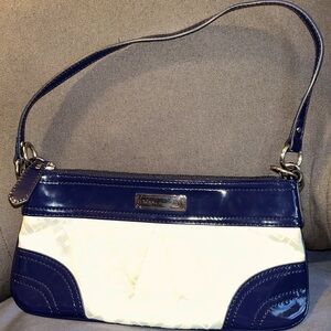 Tommy Hilfiger Navy and Cream Shoulder Bag
